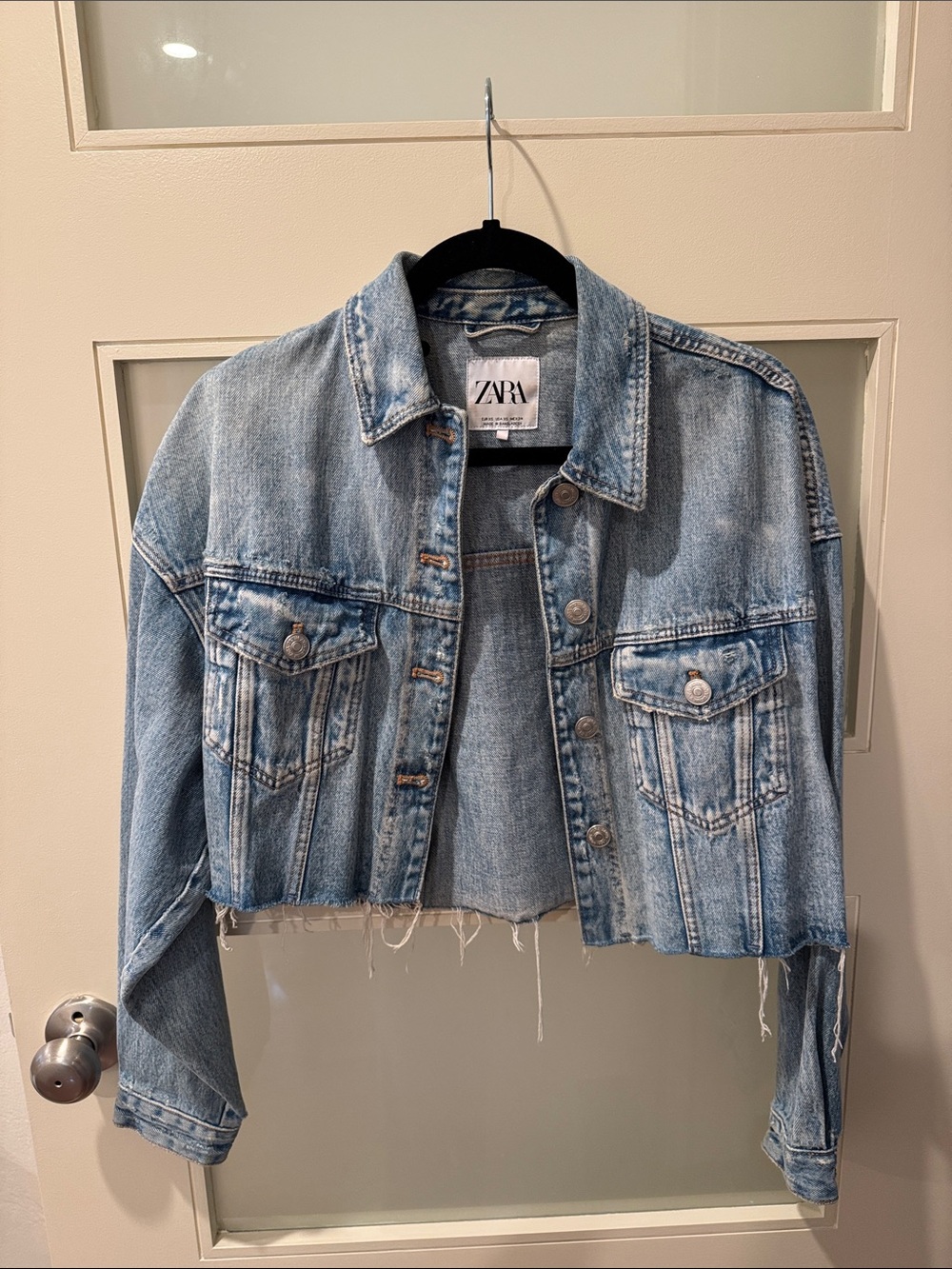 Zara Cropped Denim Jean Jacket Size XS